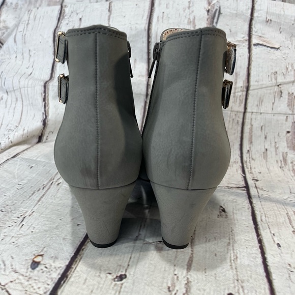 BAIT FOOTWEAR Retro Style Wingtip Booties Gray-9 - Picture 5 of 7